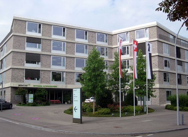 72_(46) IMG_Gellert Hof 